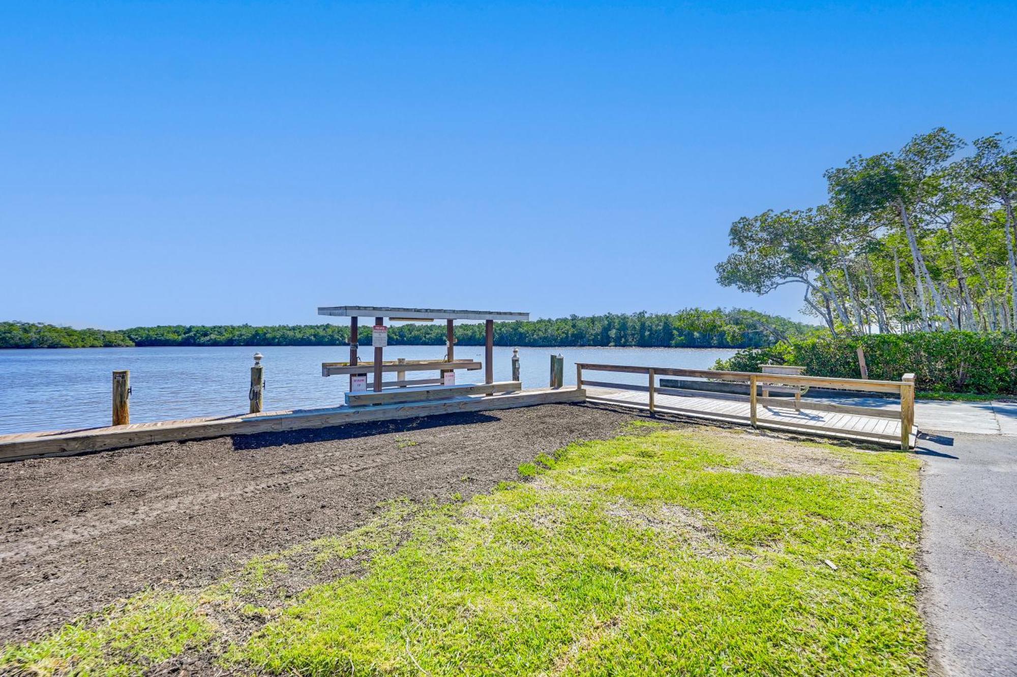 Everglades City Condo With Porch Steps To Water! Eksteriør bilde